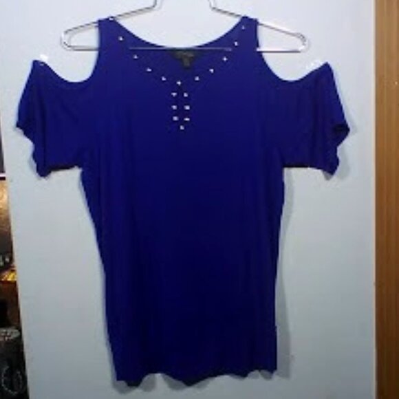 THALIA SODI Cold-Shoulder Blue Top with Beaded Cutout on front Size: S - Picture 1 of 9